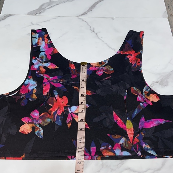 Torrid size 2 (US size 2X) Crop Tank Top Floral Print - Picture 6 of 16